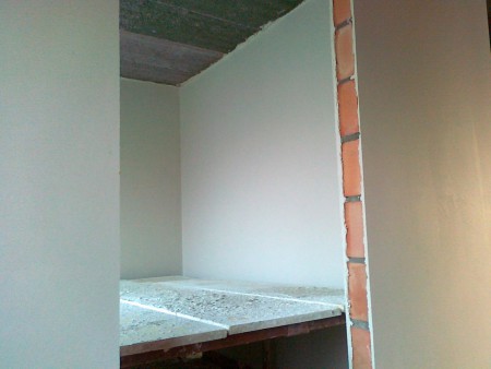 de bezetter heeft hard gewerkt alles is mooi wit nu 